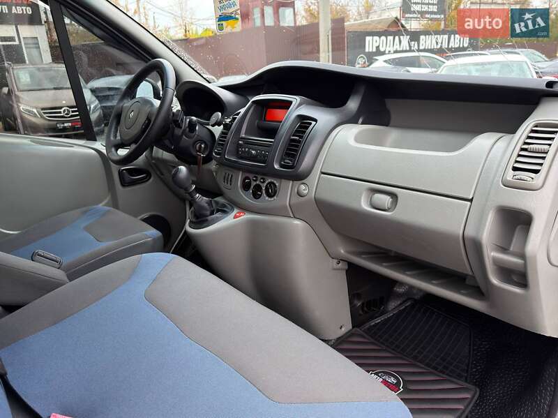 Грузовой фургон Renault Trafic 2012 в Харькове фото 20 Грузовой фургон Renault Trafic 2012 в Харькове