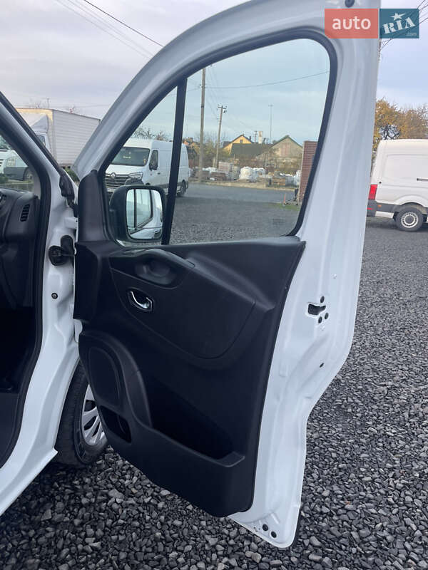 Вантажний фургон Renault Trafic 2020 в Луцьку