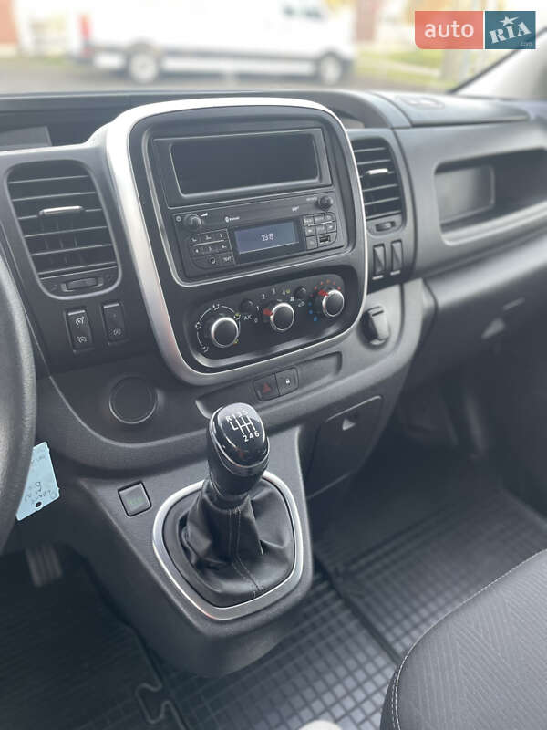 Вантажний фургон Renault Trafic 2020 в Луцьку