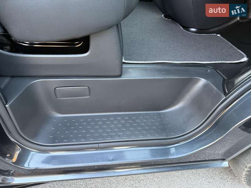 Минивэн Renault Trafic 2022 в Умани