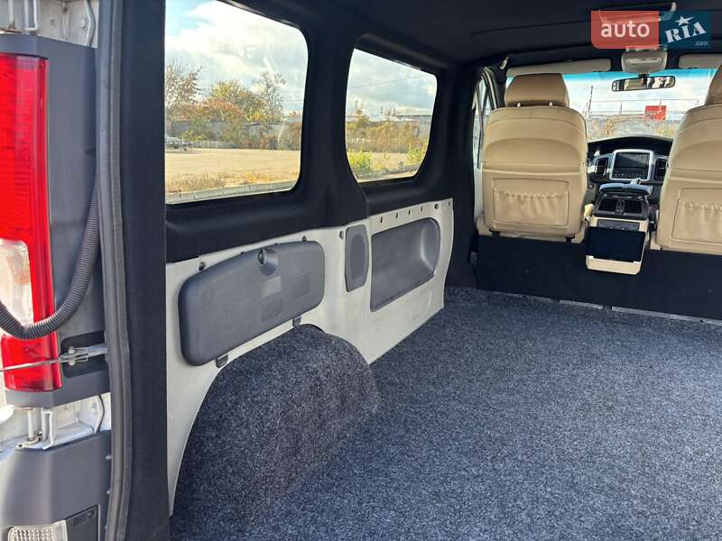 Минивэн Renault Trafic 2010 в Белой Церкви