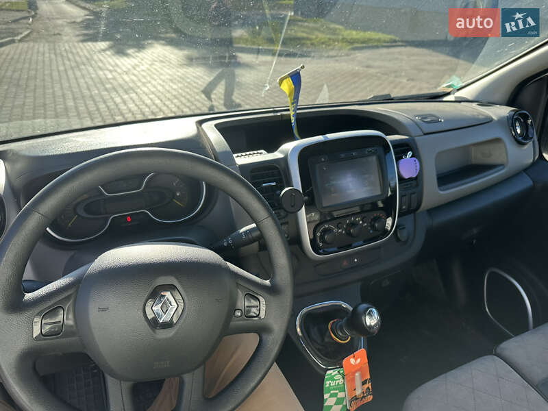 Минивэн Renault Trafic 2016 в Луцке фото 13 Минивэн Renault Trafic 2016 в Луцке