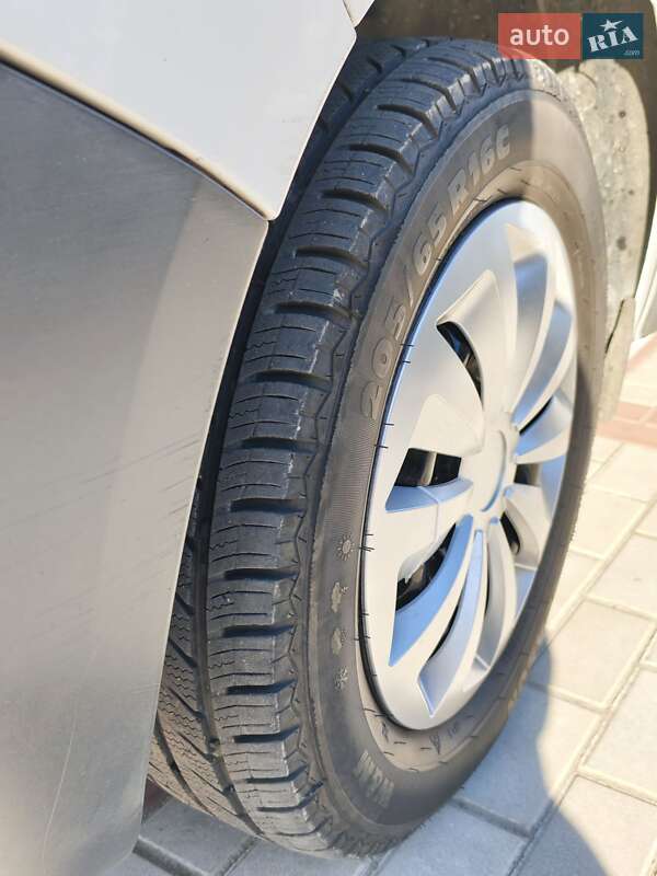 Грузовой фургон Renault Trafic 2013 в Измаиле