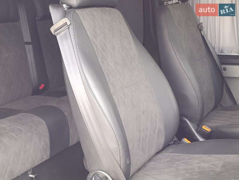 Минивэн Renault Trafic 2012 в Черновцах фото 2 Минивэн Renault Trafic 2012 в Черновцах