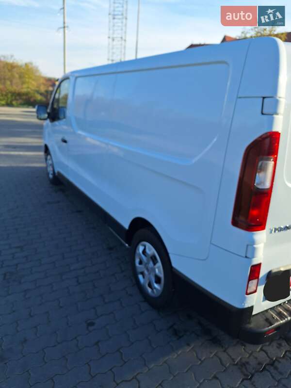 Грузовой фургон Renault Trafic 2023 в Черновцах