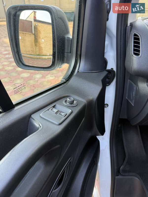 Минивэн Renault Trafic 2019 в Киеве