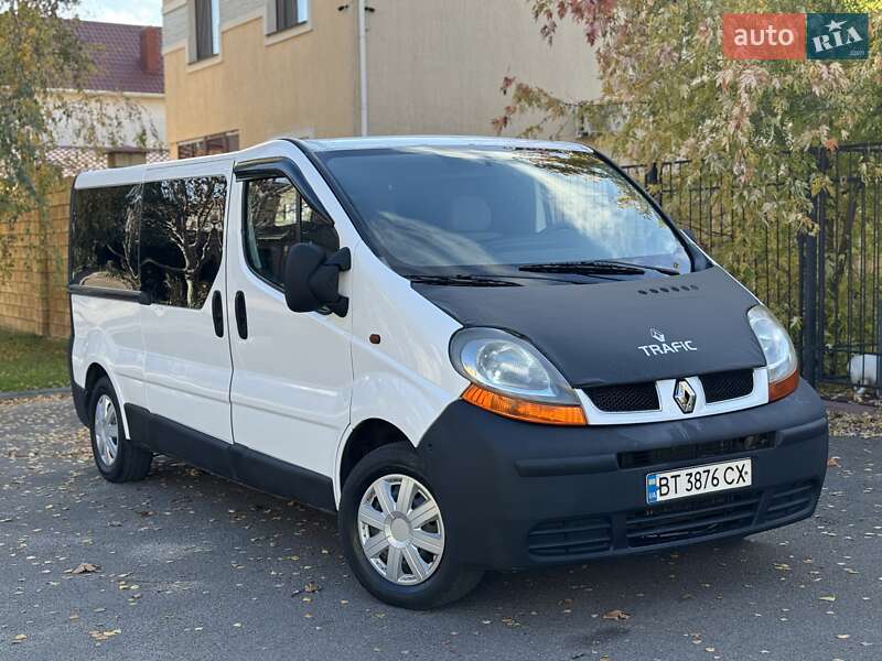 Мінівен Renault Trafic 2005 в Одесі