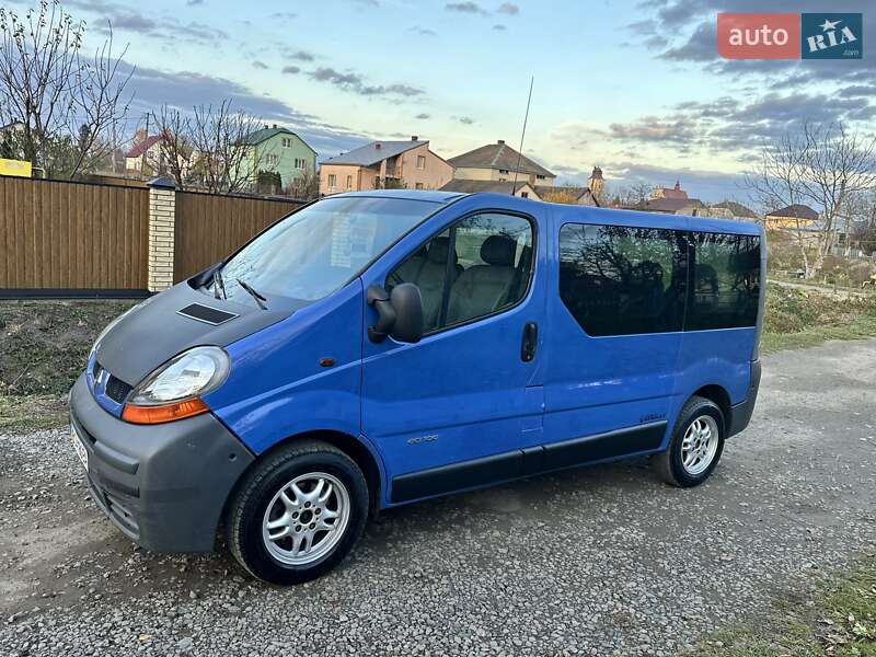 Renault Trafic 2004