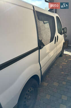 Минивэн Renault Trafic 2005 в Кривом Роге