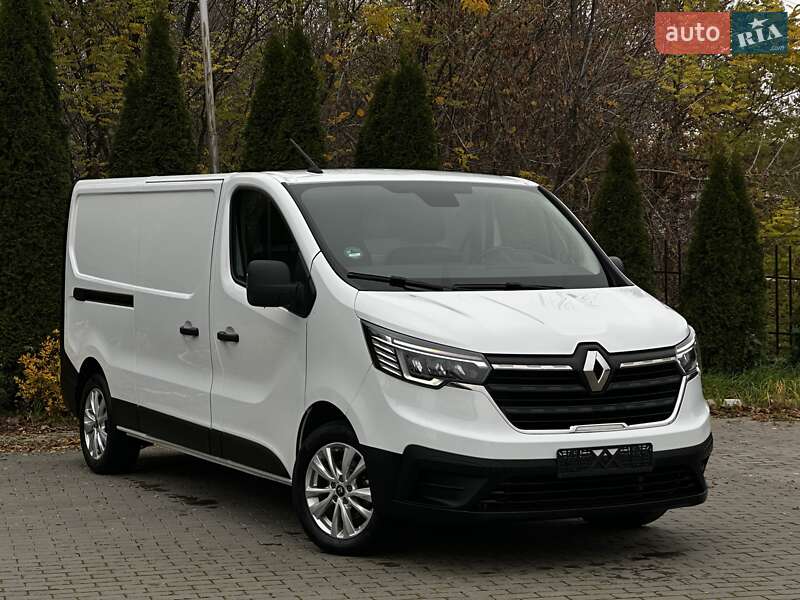 Грузовой фургон Renault Trafic 2022 в Ровно