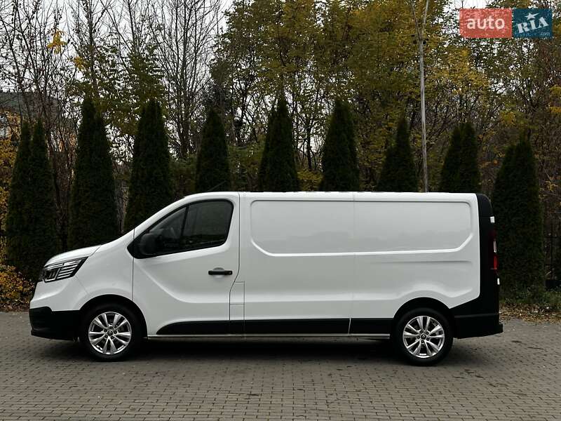 Грузовой фургон Renault Trafic 2022 в Ровно