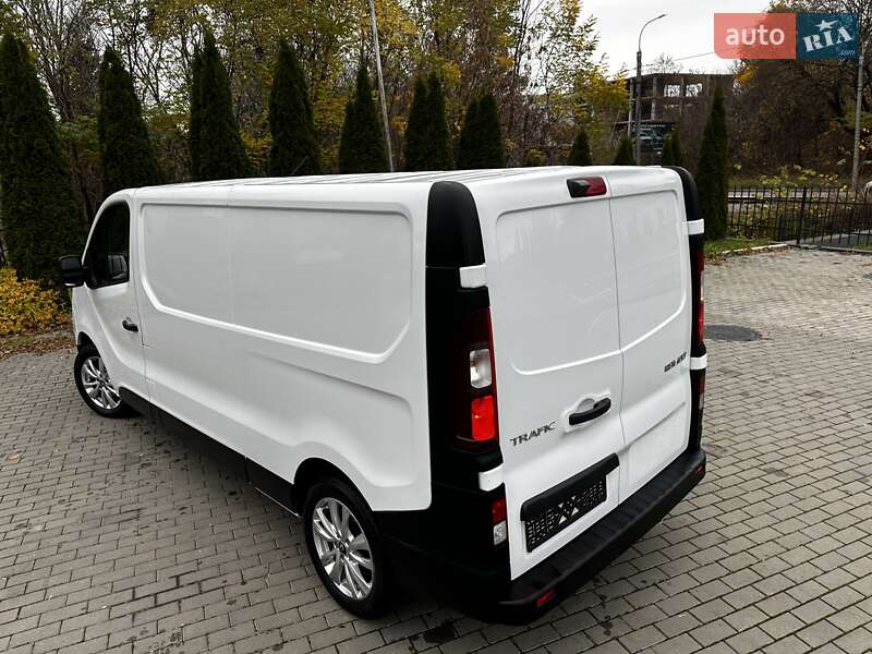 Грузовой фургон Renault Trafic 2022 в Ровно