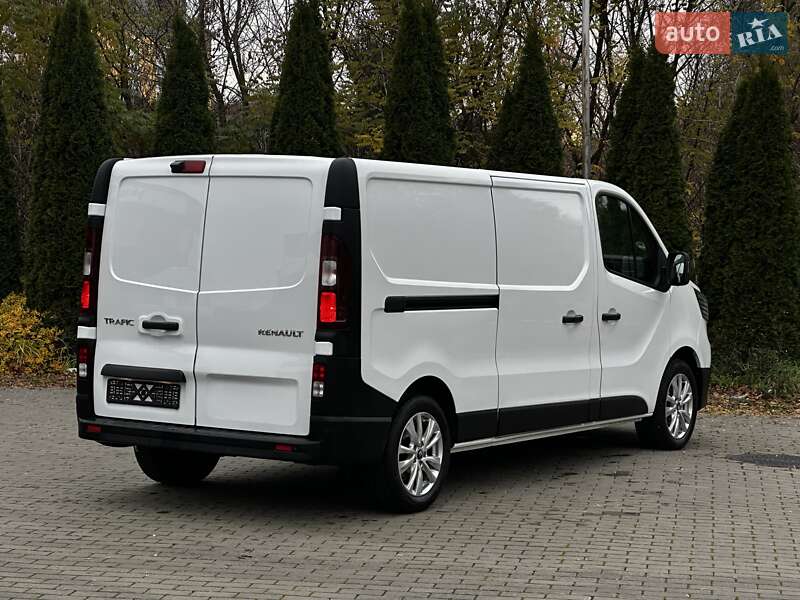 Грузовой фургон Renault Trafic 2022 в Ровно