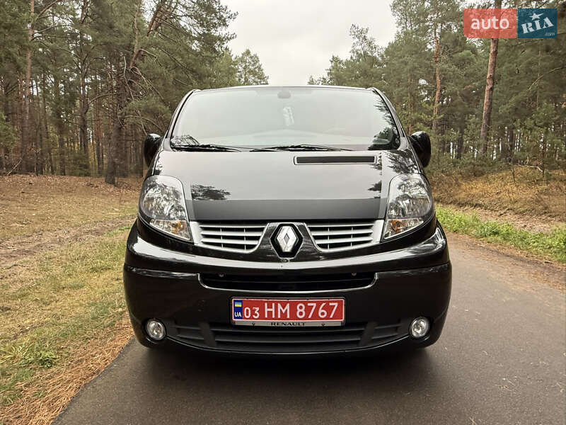 Мінівен Renault Trafic 2013 в Києві