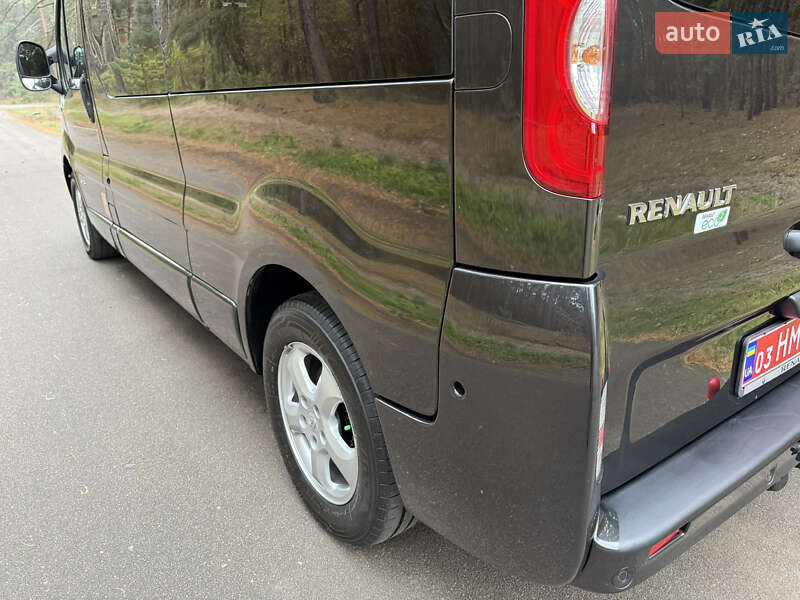 Мінівен Renault Trafic 2013 в Києві