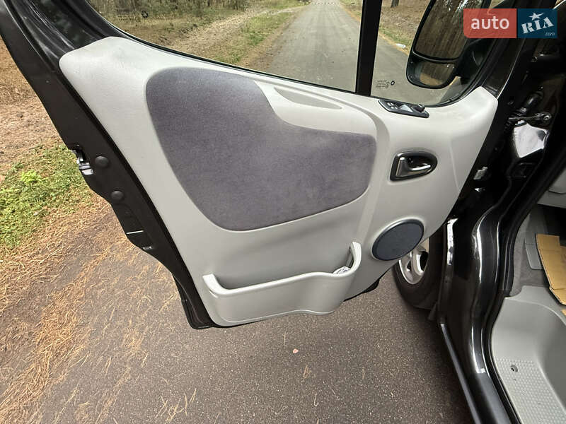 Мінівен Renault Trafic 2013 в Києві