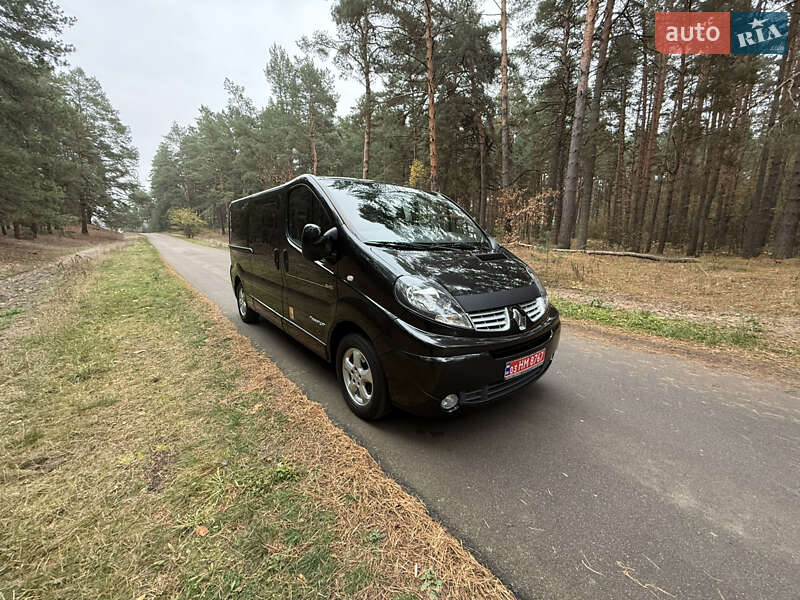 Мінівен Renault Trafic 2013 в Києві