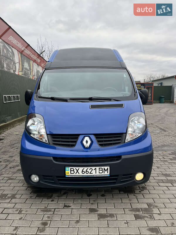 Микроавтобус грузовой (до 3,5т) Renault Trafic 2006 в Полонном фото 9 Микроавтобус грузовой (до 3,5т) Renault Trafic 2006 в Полонном
