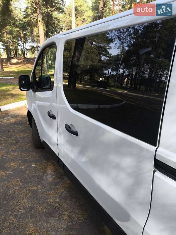 Минивэн Renault Trafic 2018 в Маневичах фото 13 Минивэн Renault Trafic 2018 в Маневичах