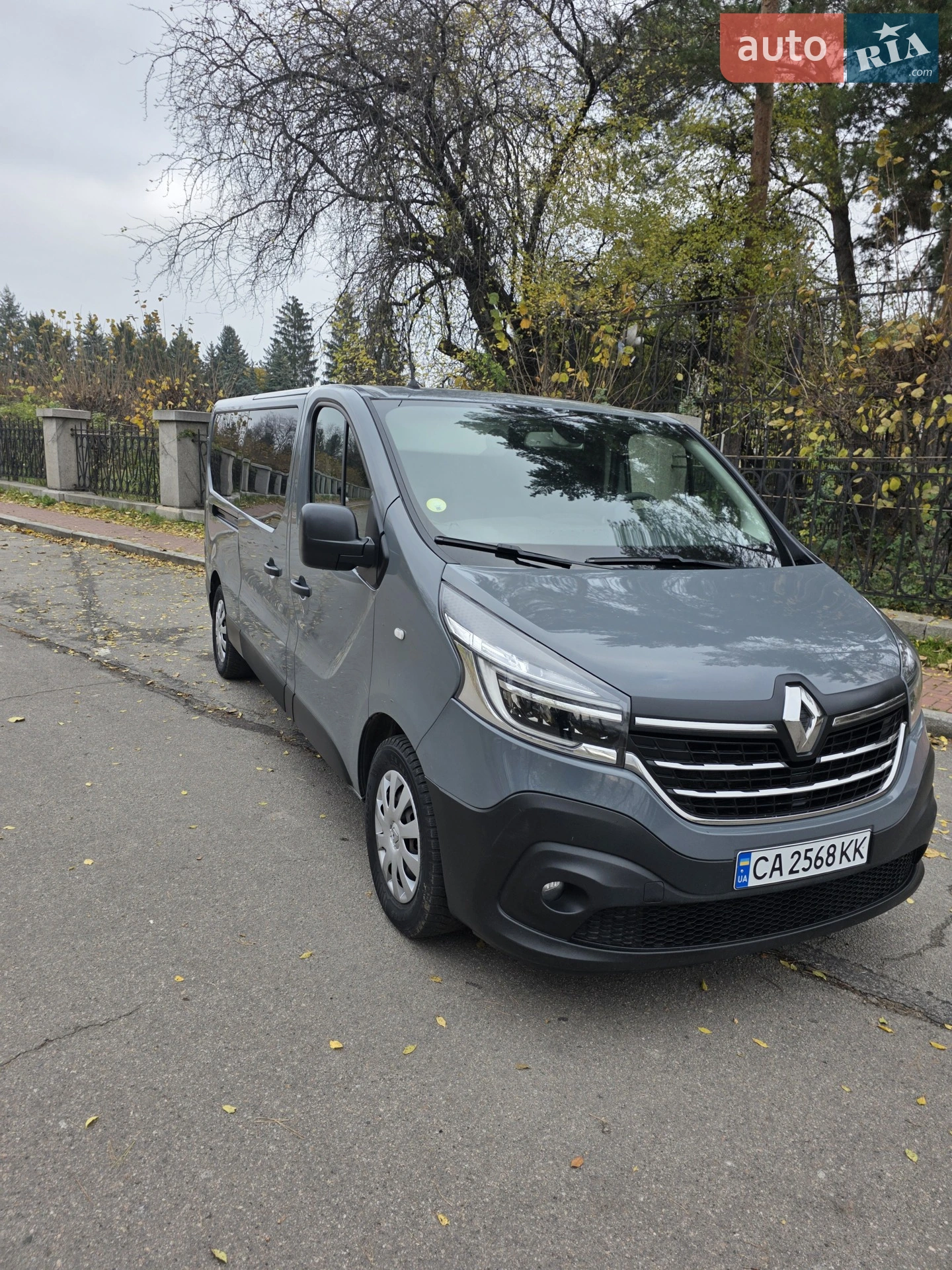 2021 Renault Trafic - мініатюра 2
