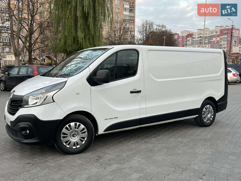 Грузовой фургон Renault Trafic 2017 в Луцке