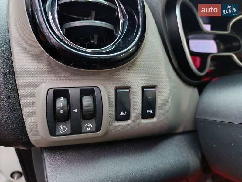 Минивэн Renault Trafic 2019 в Житомире фото 2 Минивэн Renault Trafic 2019 в Житомире