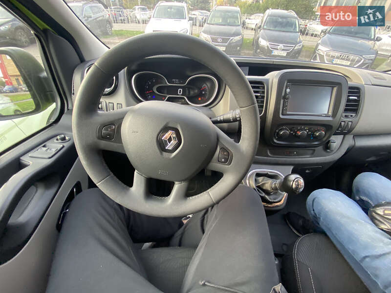Минивэн Renault Trafic 2018 в Киеве фото 2 Минивэн Renault Trafic 2018 в Киеве