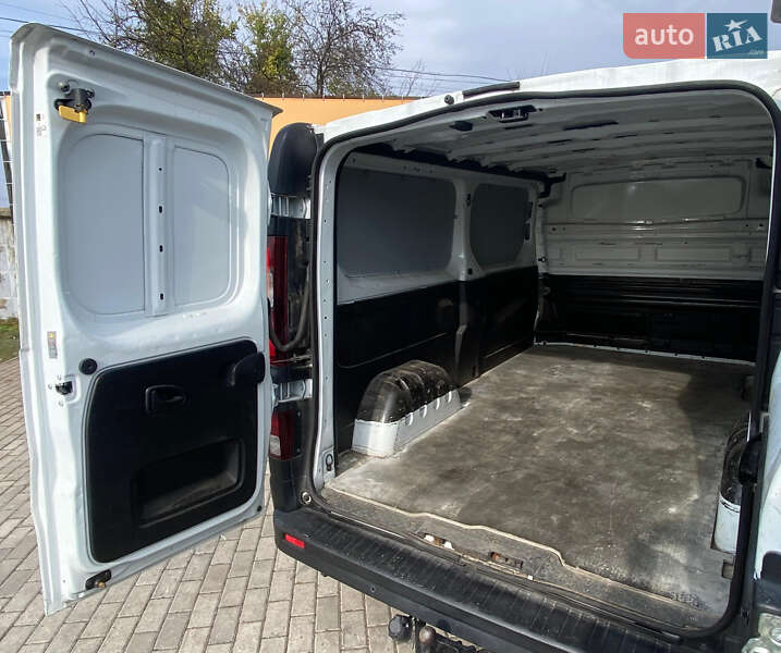 Грузовой фургон Renault Trafic 2018 в Ровно фото 23 Грузовой фургон Renault Trafic 2018 в Ровно