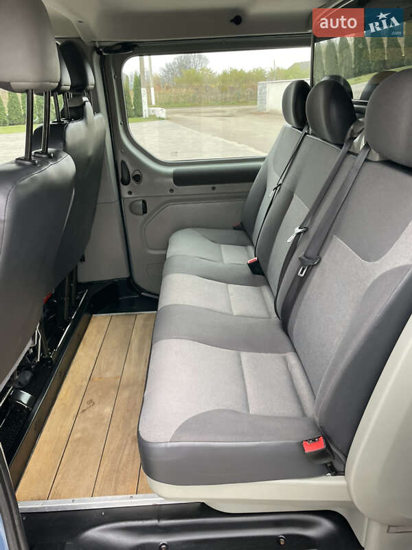 Минивэн Renault Trafic 2012 в Дубно