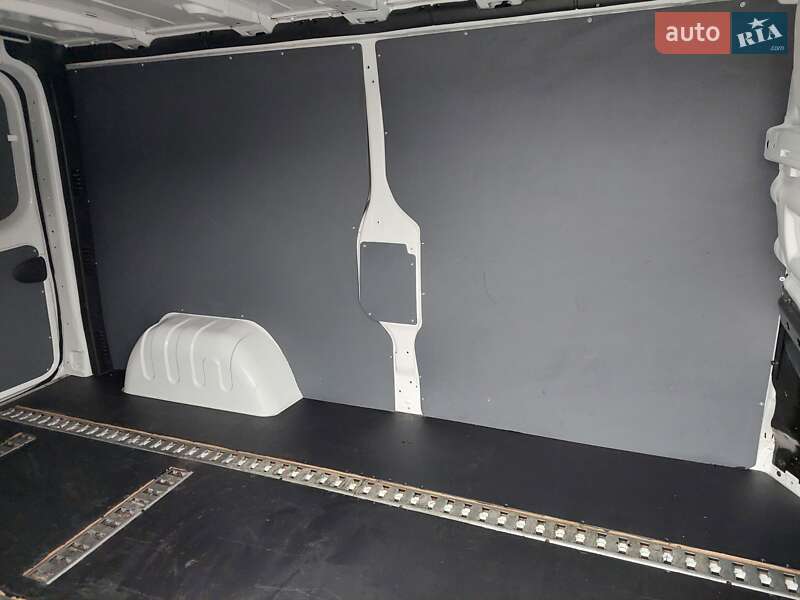 Грузовой фургон Renault Trafic 2021 в Львове фото 51 Грузовой фургон Renault Trafic 2021 в Львове