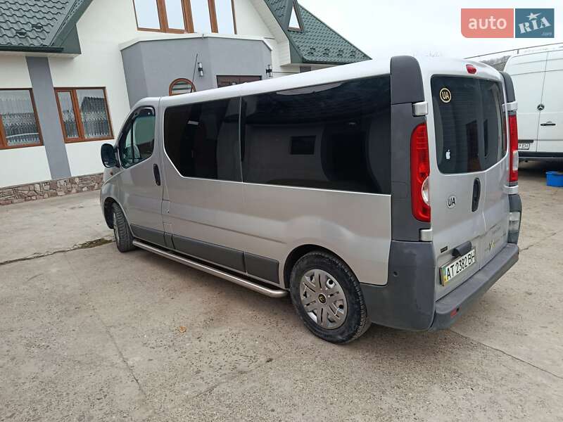 Мінівен Renault Trafic 2007 в Івано-Франківську фото 15 Мінівен Renault Trafic 2007 в Івано-Франківську