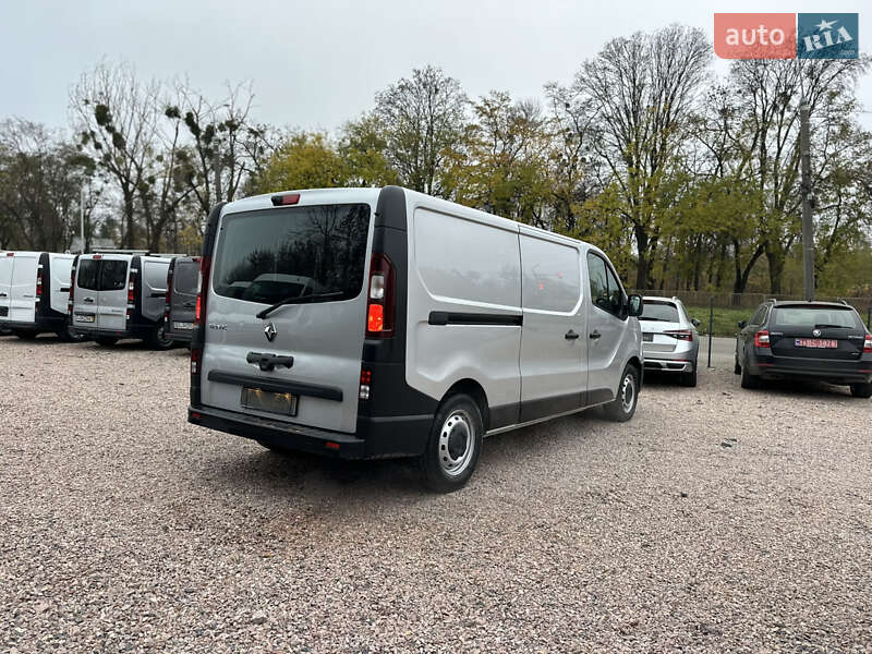 Вантажний фургон Renault Trafic 2021 в Рівному