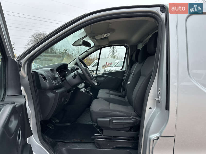 Вантажний фургон Renault Trafic 2021 в Рівному