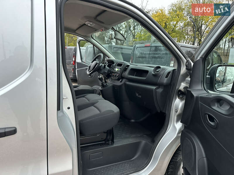 Вантажний фургон Renault Trafic 2021 в Рівному