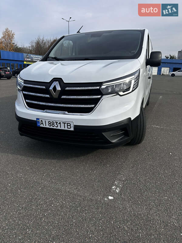Renault Trafic 2022