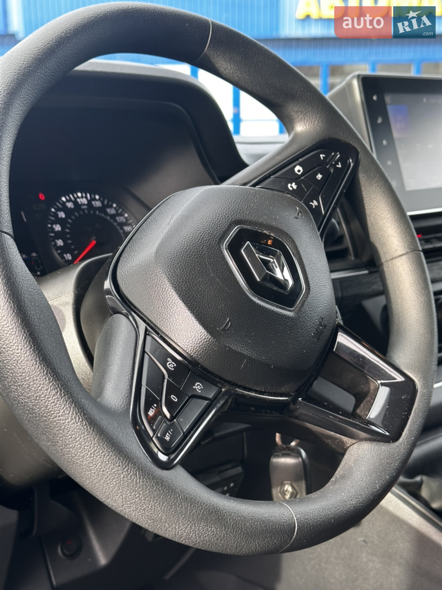2022 Renault Trafic - мініатюра 23