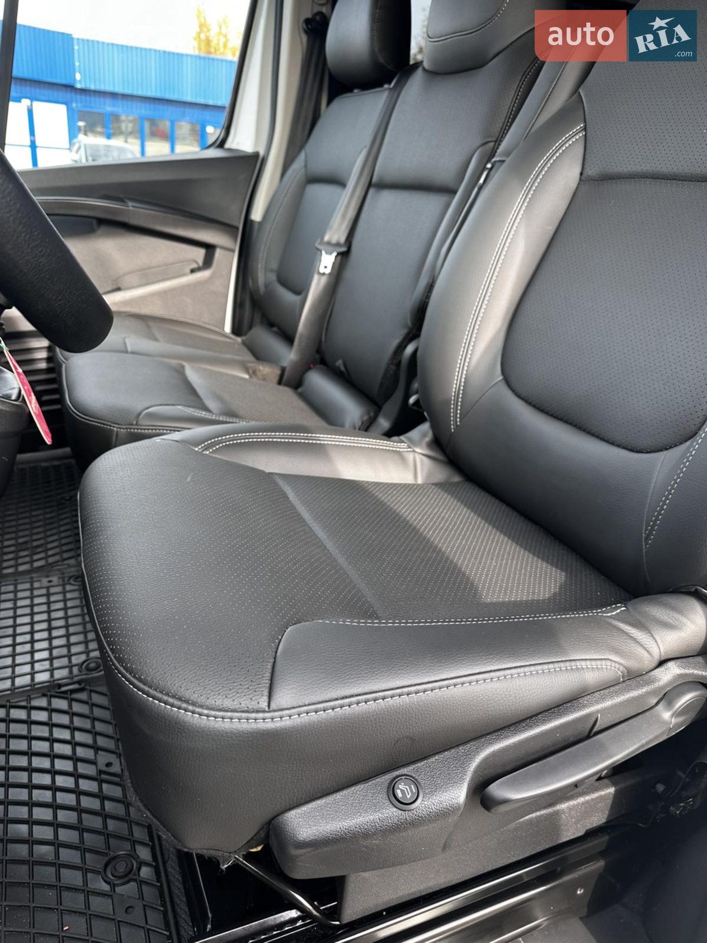 2022 Renault Trafic - мініатюра 15