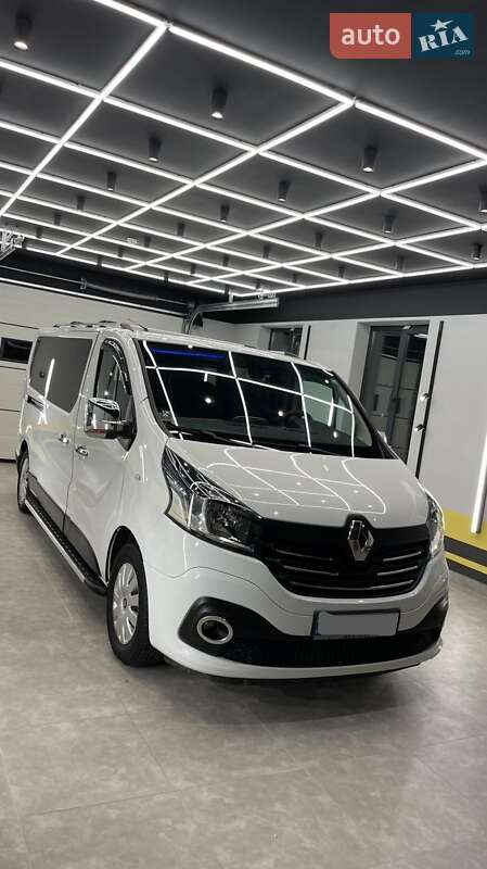 Renault Trafic 2016