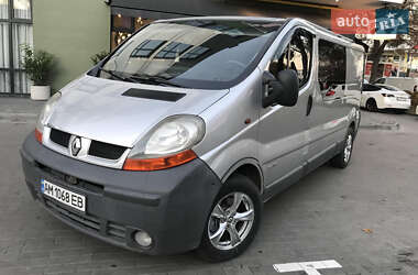 Мінівен Renault Trafic 2005 в Луцьку