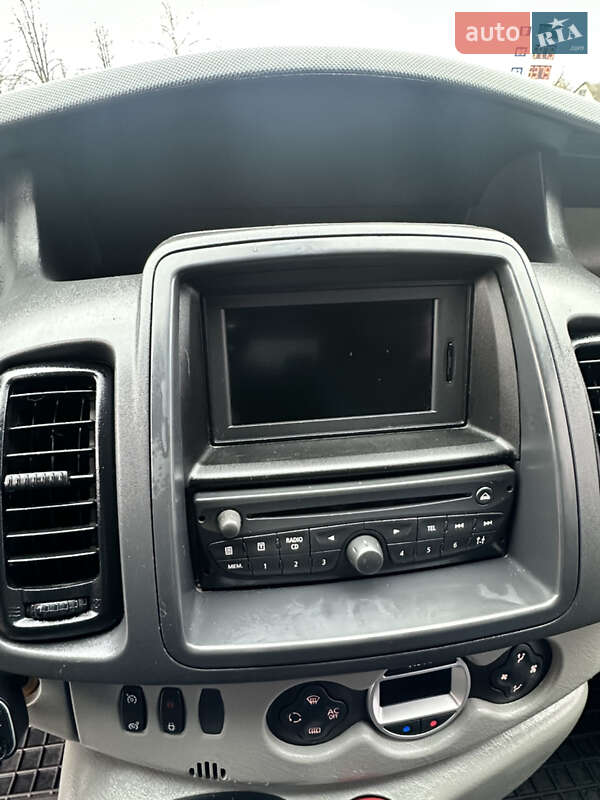 Минивэн Renault Trafic 2012 в Миргороде фото 22 Минивэн Renault Trafic 2012 в Миргороде