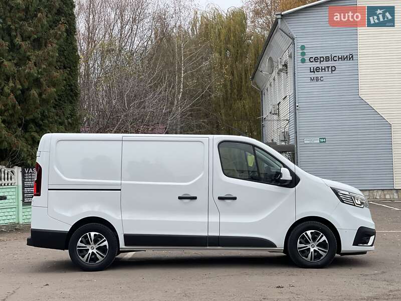 Грузовой фургон Renault Trafic 2022 в Дубно