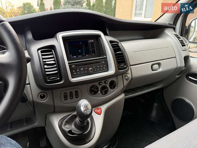 Минивэн Renault Trafic 2013 в Тернополе