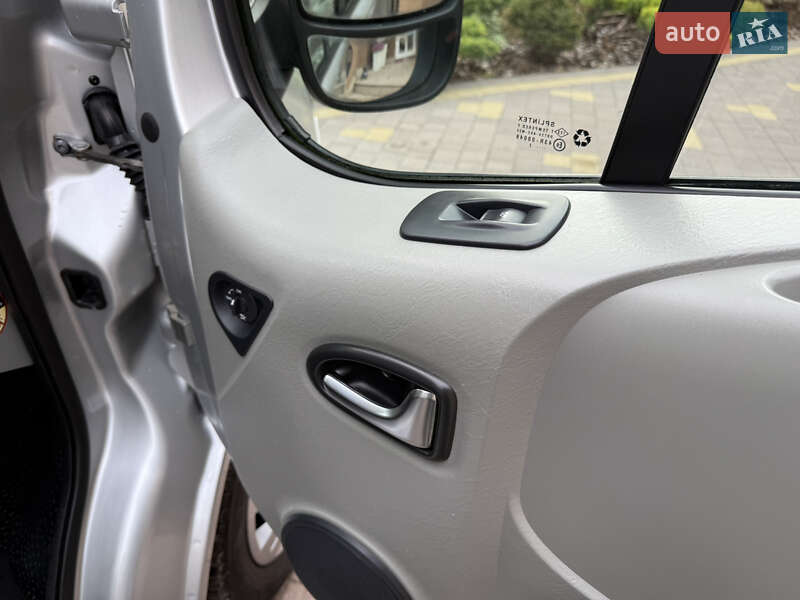 Минивэн Renault Trafic 2013 в Тернополе