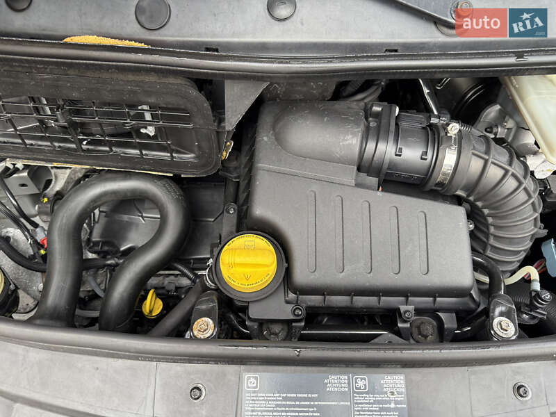 Минивэн Renault Trafic 2013 в Тернополе