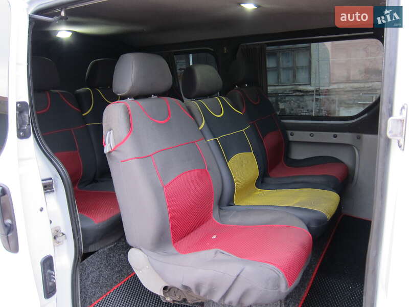 Минивэн Renault Trafic 2004 в Чернигове