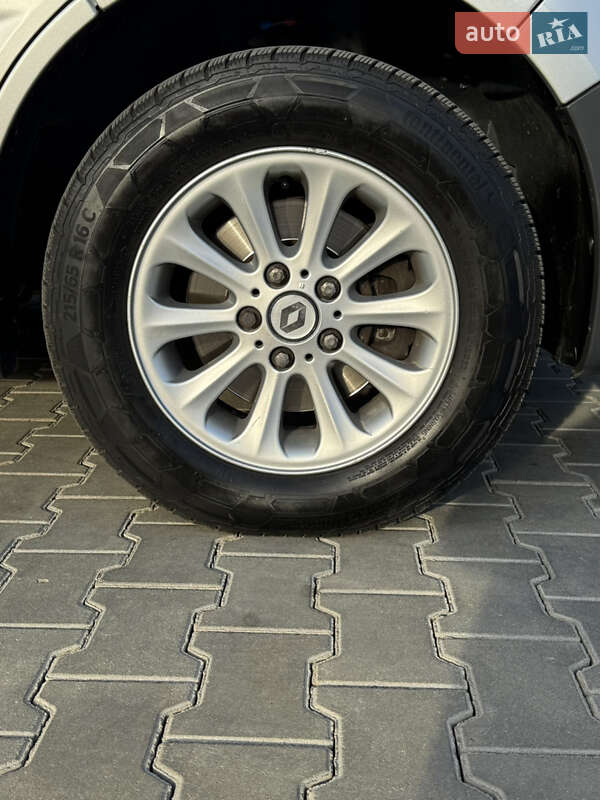 Минивэн Renault Trafic 2014 в Луцке