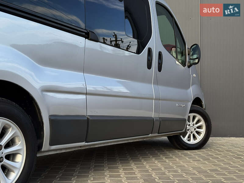 Минивэн Renault Trafic 2014 в Луцке