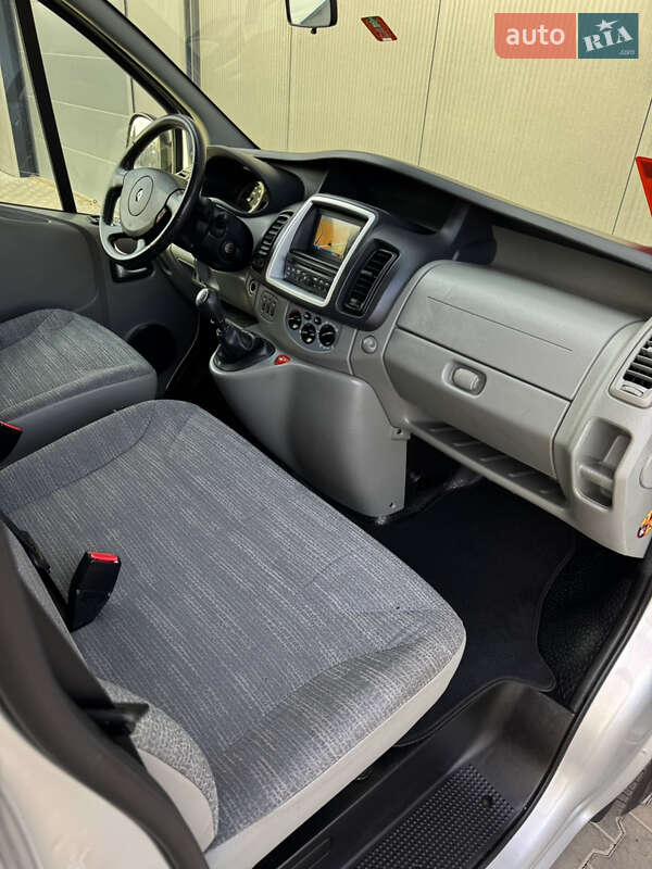 Минивэн Renault Trafic 2014 в Луцке
