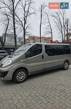 Минивэн Renault Trafic 2011 в Киеве