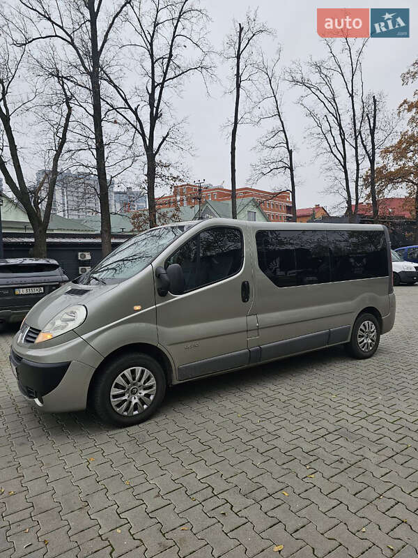 Renault Trafic 2011 Renault Trafic 2011